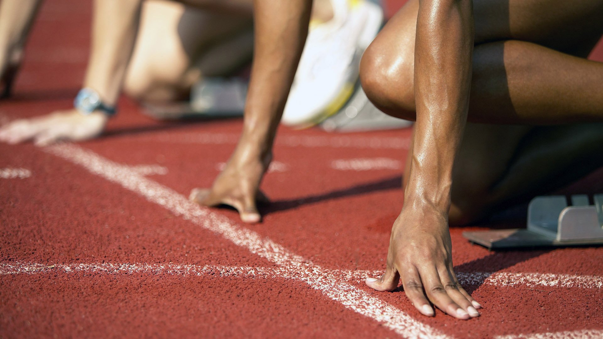 极限运动社群自发组织公益挑战活动，极限运动策划活动方案